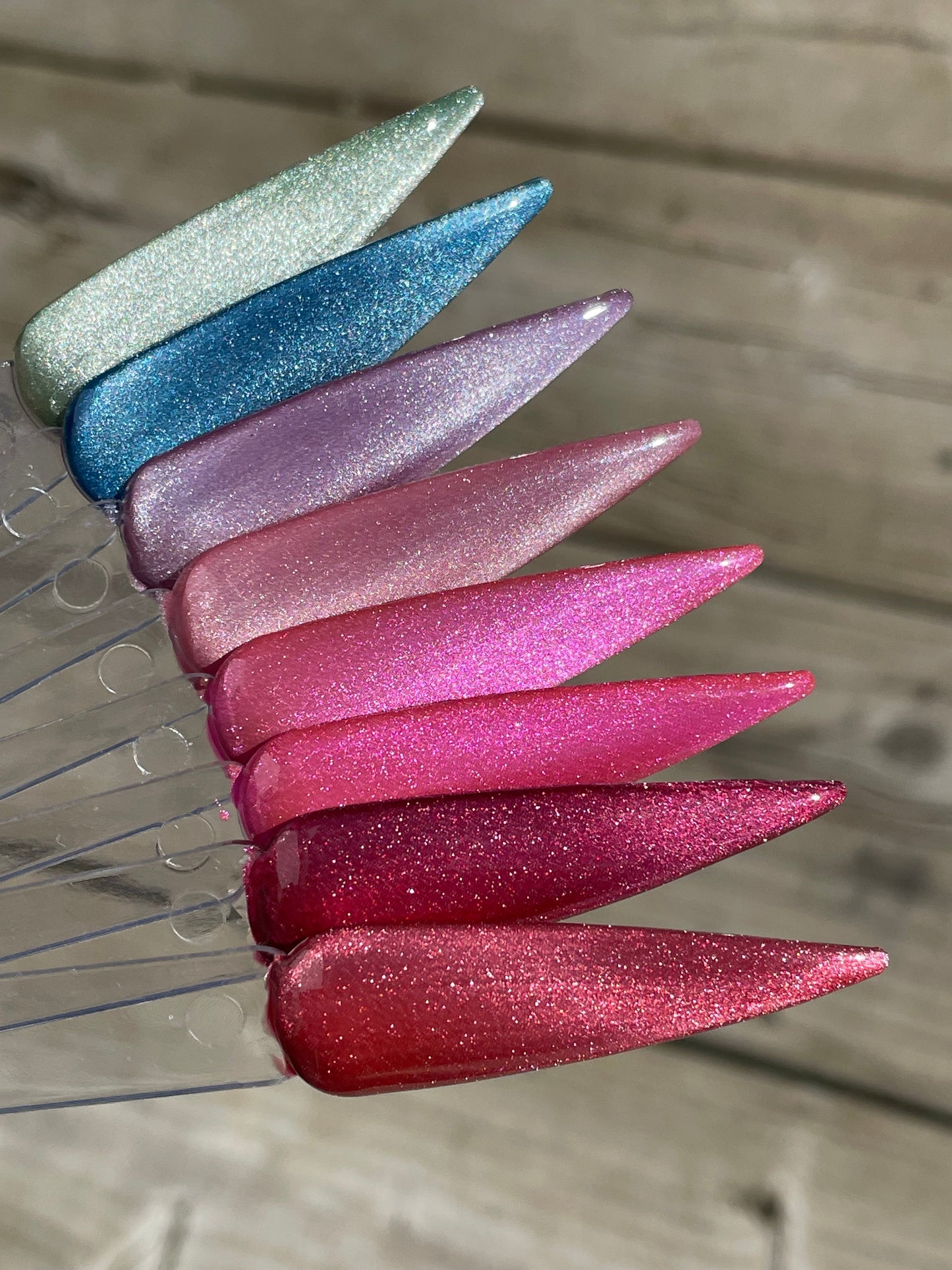 Pink Crystal Glass Magnetic Gel