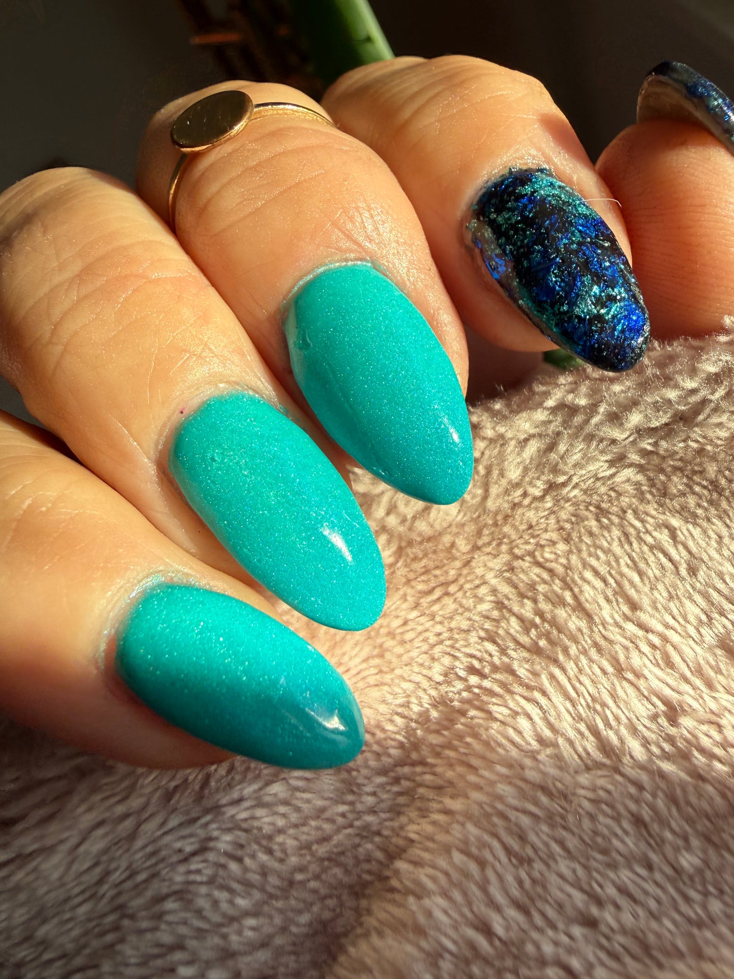 Turquoise Temptress (Thermal)