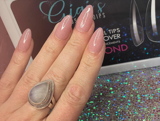 Short Almond Gelly Tips